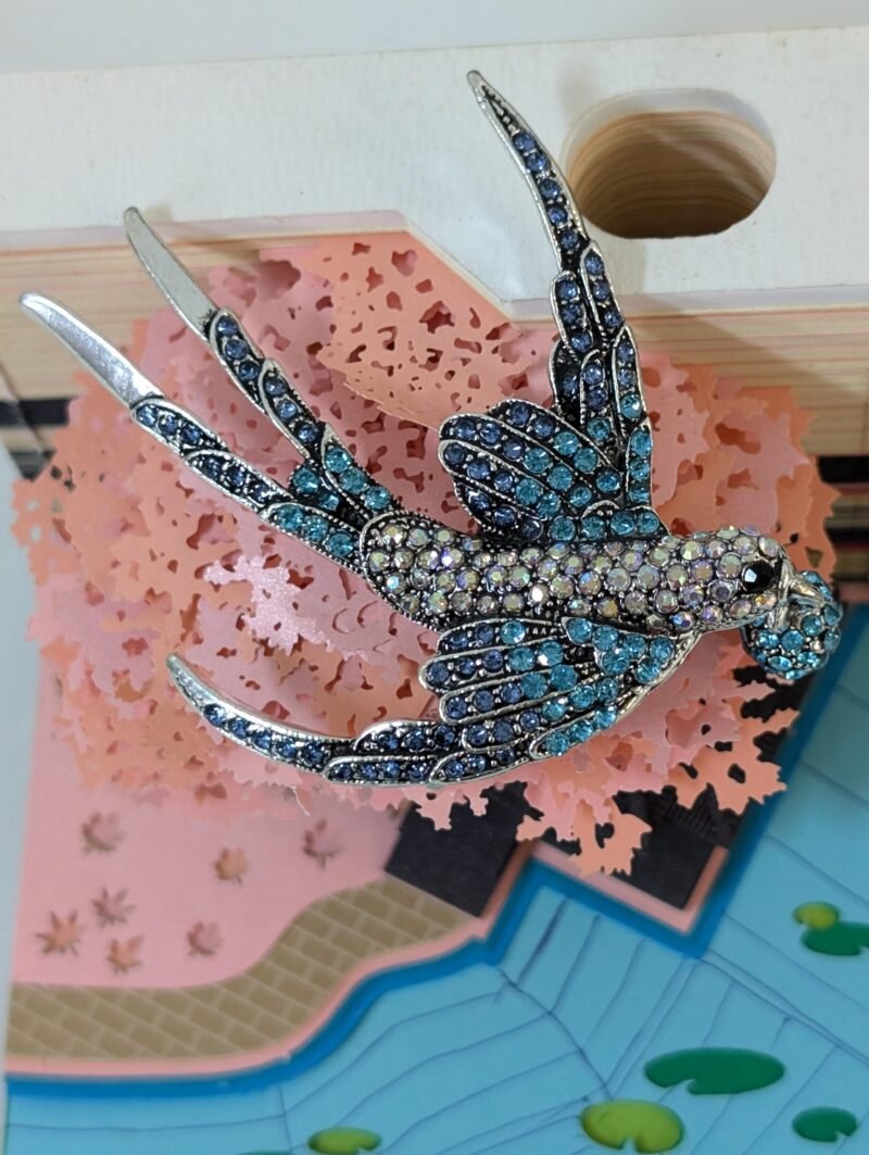 Brooch 03 Elegant Swallow Bird Brooch with Sparkling Faux Diamonds
