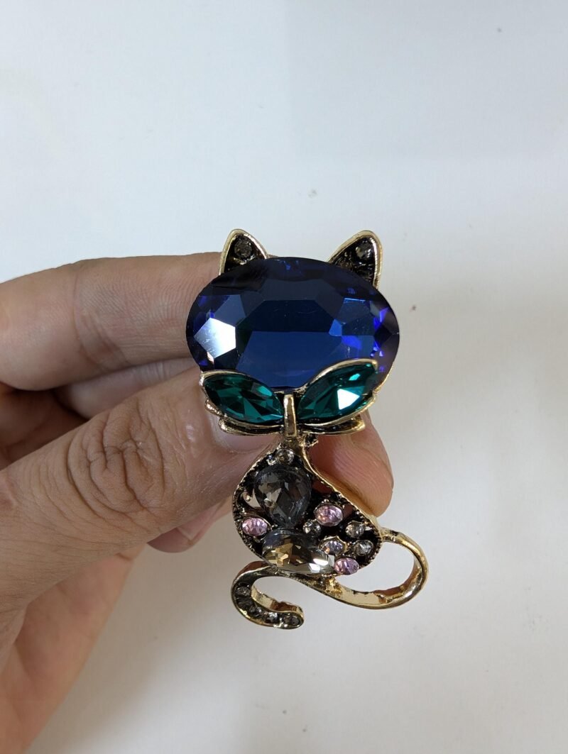 Brooch 12 Adorable Crystal Cat Brooch Trendy Fashion - Image 3