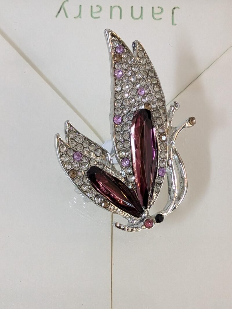 Brooch 01 Vintage Crystal Butterfly Brooch for Women Elegant and Timeless
