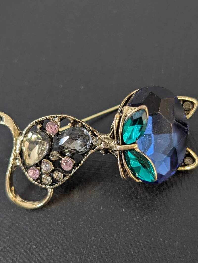Brooch 12 Adorable Crystal Cat Brooch Trendy Fashion - Image 4