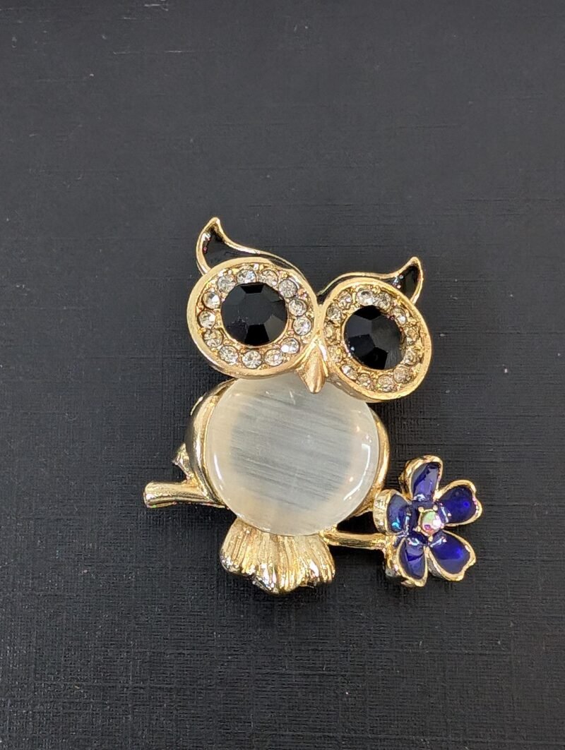 Brooch 24 Elegant Crystal Owl Brooch High-End Fashion for Men and Women - Image 4